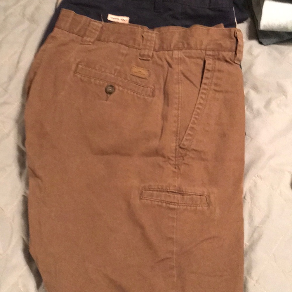 Docker style men's shorts. Size 32 waiste